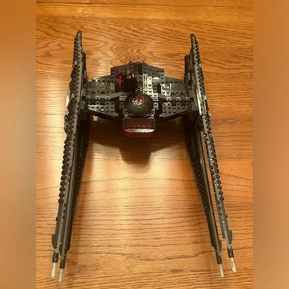 Lego - Picture 1 of 4